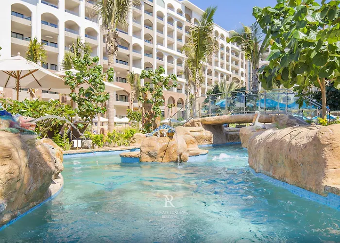Resort Three Bdr Penthouse Ocean Front-villa La Valencia *